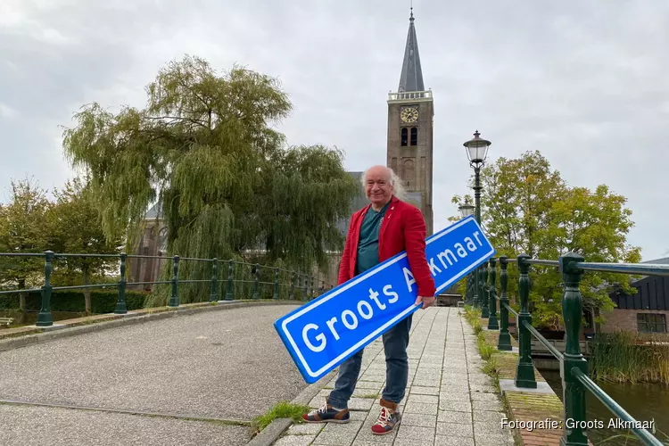 Groots Alkmaar in november over vrijwilligers, gebrandschilderde ramen en Schermers Fanfare