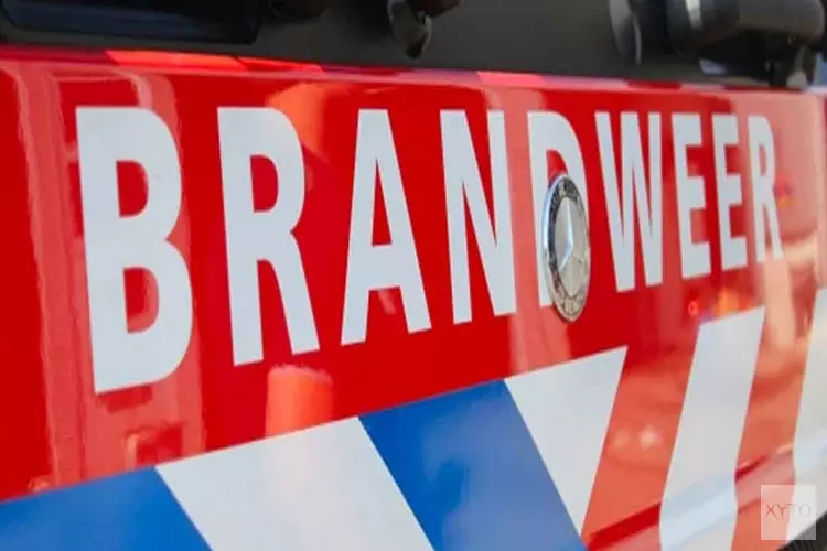 Brand bij bedrijf in Stompetoren, Noordervaart in beide richtingen afgesloten