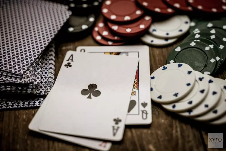Politie maakt einde aan pokertoernooi in vakantiehuisje