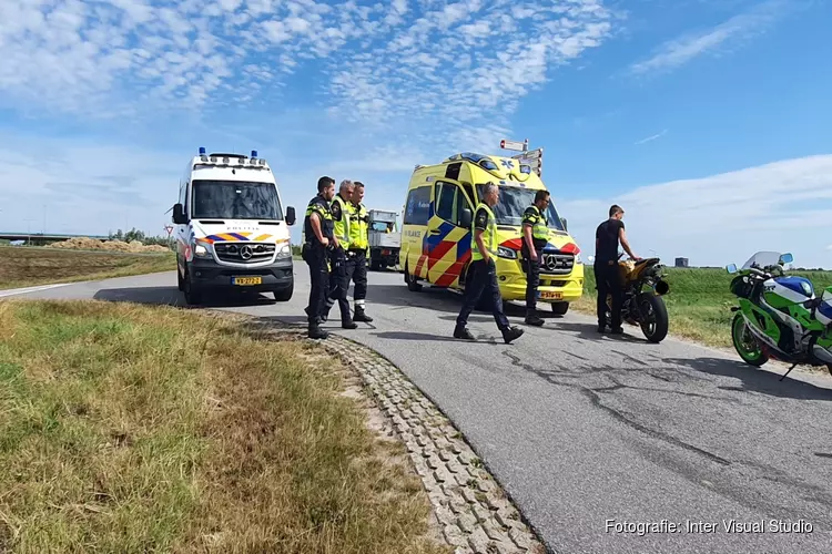 Motorrijder gevallen in Stompetoren